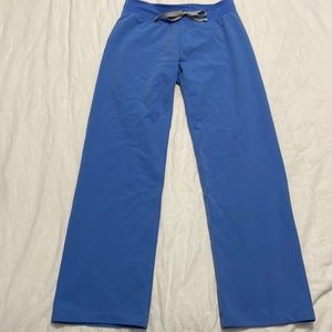 FIGS Livingston scrub pants in size XS petite Ceil Blue